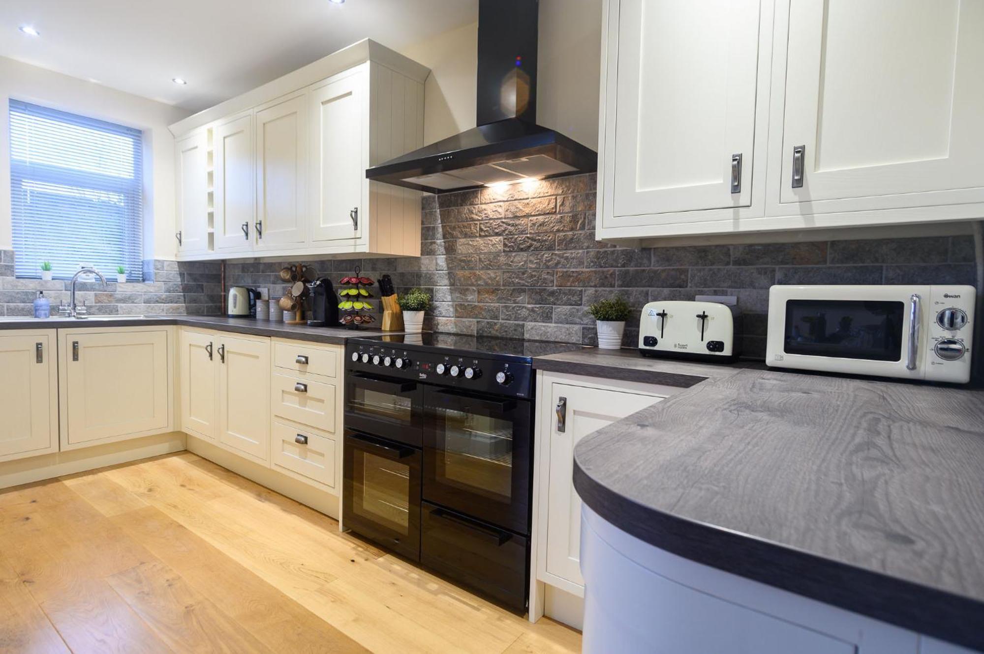 Beechwood House By Ty Sa - Icc & Celtic Manor 호텔 뉴포트 외부 사진